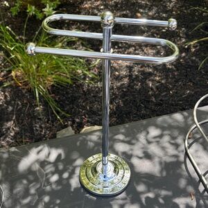 Silver Metal Towel Holder